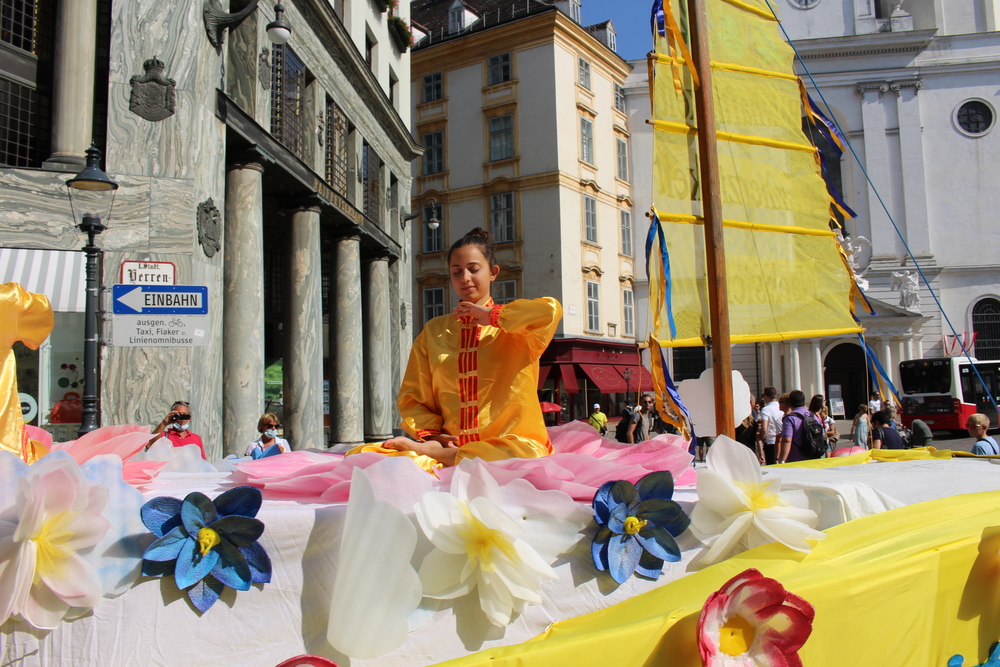 Die Meditationsübung von Falun Dafa.