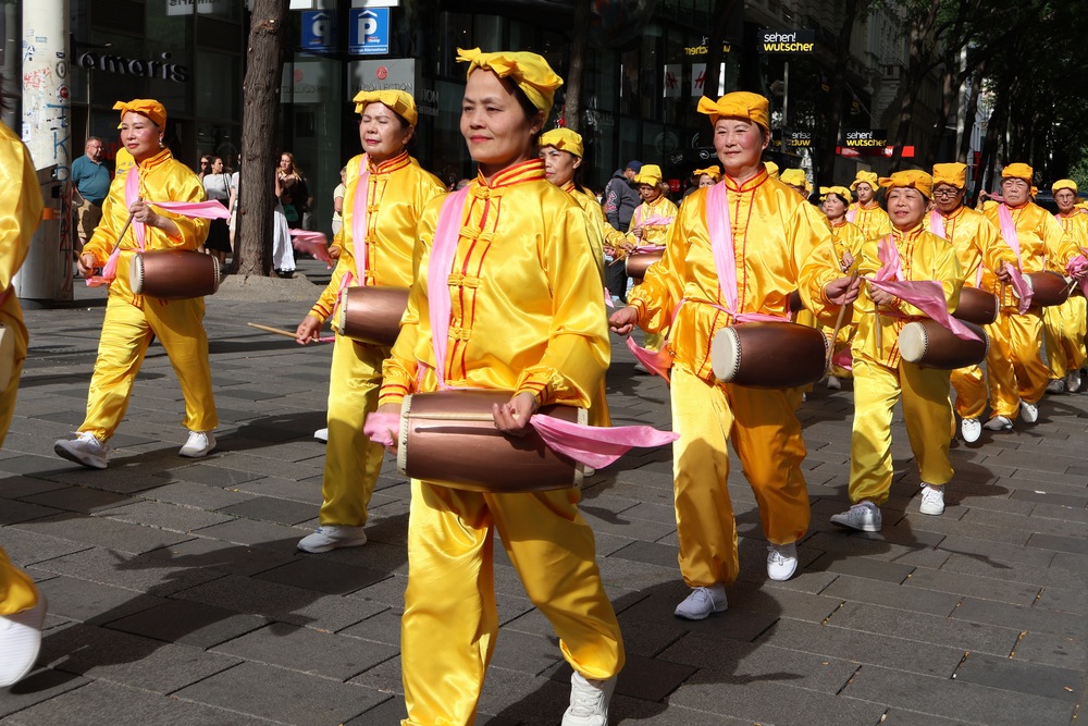 Traditionelle Hüfttrommelgruppe. Foto: FDI
