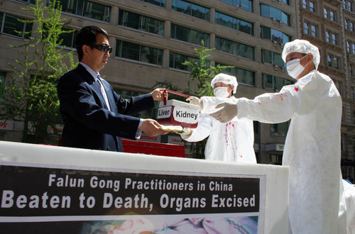 SOS aus China: Organe der Falun Gong Praktizierenden werden geraubt